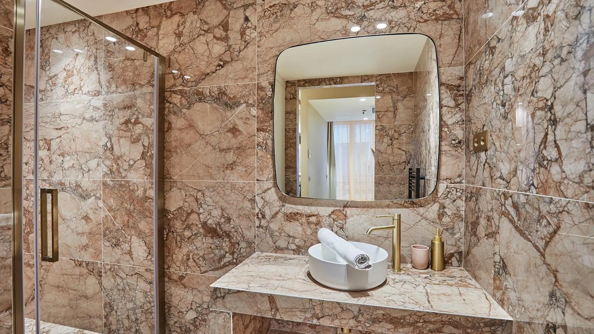 Appartement Au Coeur De Paris Madeleine By Studio Prestige